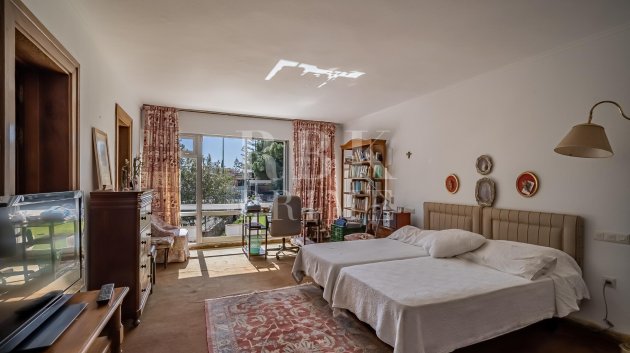 Reventa - Chalets -
Marbella