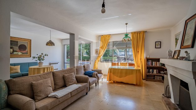 Reventa - Chalets -
Marbella