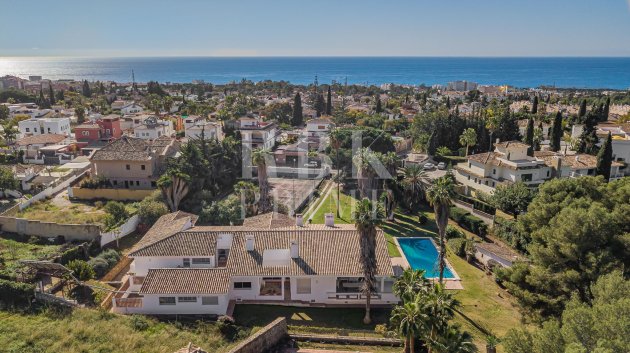Reventa - Chalets -
Marbella
