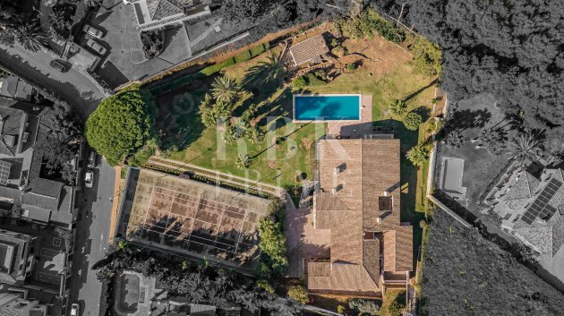 Reventa - Chalets -
Marbella