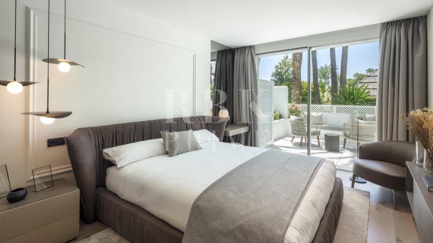 Resale - Apartments -
Marbella