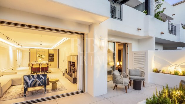 Resale - Apartments -
Marbella