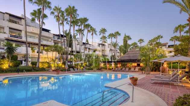Resale - Apartments -
Marbella
