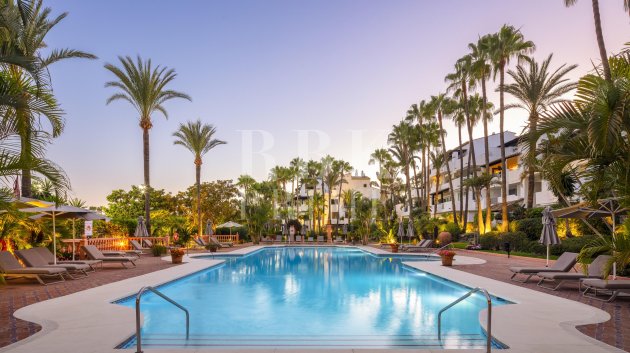 Resale - Apartments -
Marbella