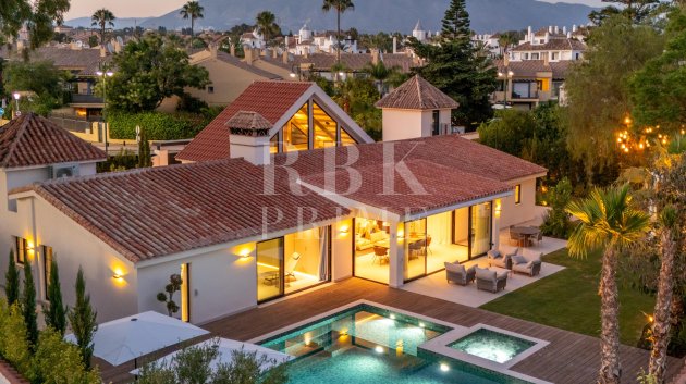 Revente - Villa -
Marbella