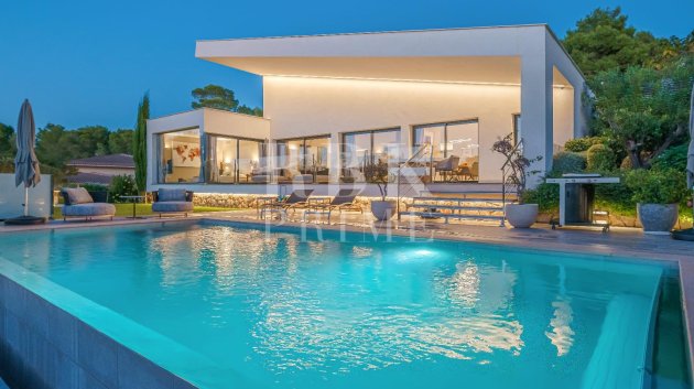 Revente - Villa -
Calvià