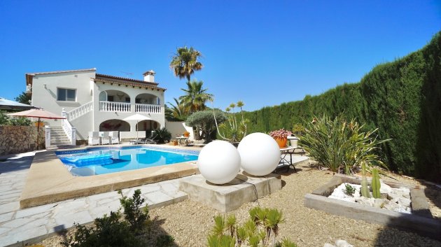 Resale - Villa -
Benitachell - Los Molinos