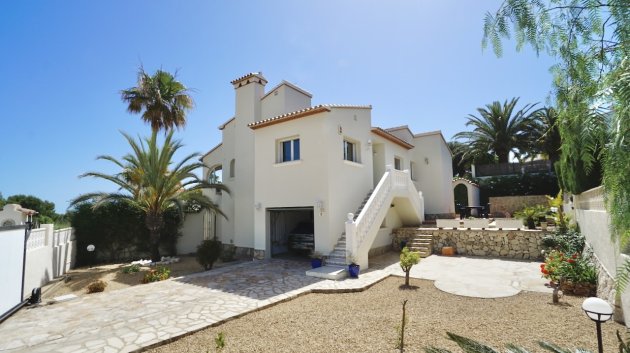 Resale - Villa -
Benitachell - Los Molinos