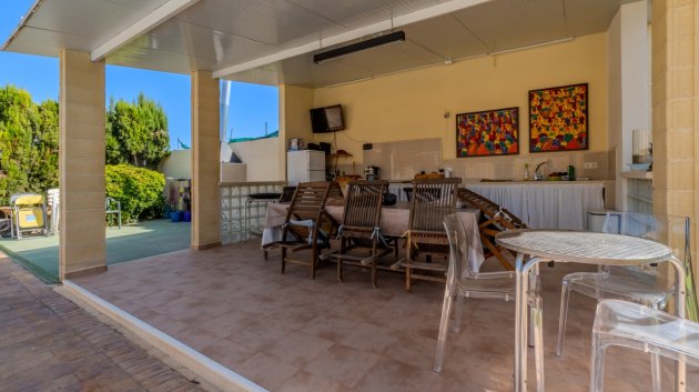 Revente - Villa -
Almoradí