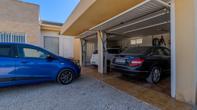Revente - Villa -
Almoradí