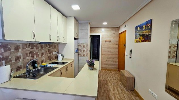 Resale - Apartments -
Torrevieja - Playa Los Locos