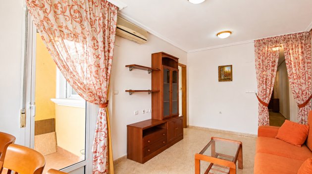 Resale - Apartments -
Torrevieja - Playa del Cura