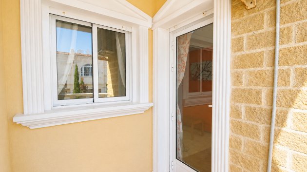 Resale - Apartments -
Torrevieja - Playa del Cura