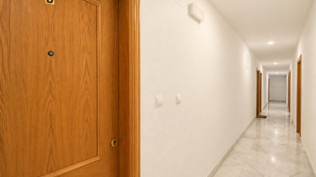 Resale - Apartments -
Torrevieja - Playa del Cura