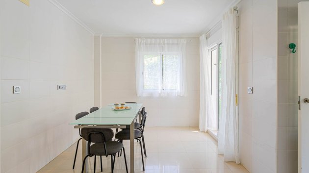 Resale - Villa -
Alicante - El Campello