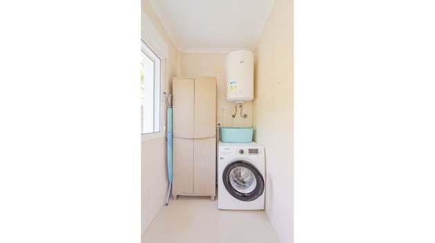 Resale - Villa -
Alicante - El Campello
