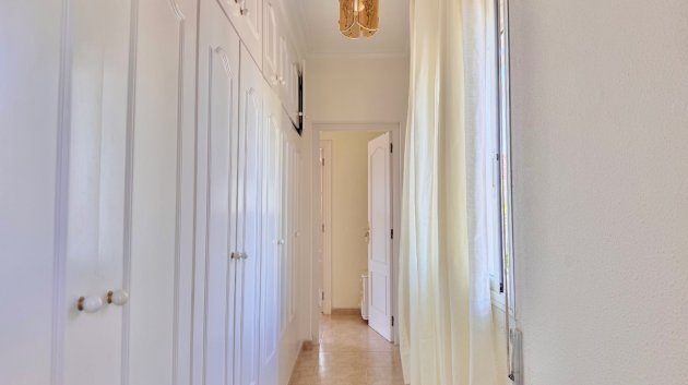 Resale - Villa -
Ciudad Quesada - Centro de la Ciudad Quesada