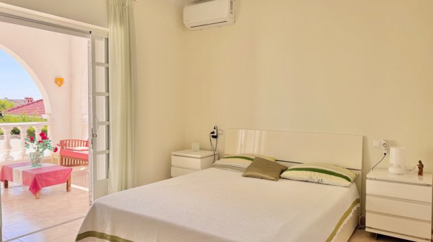 Resale - Villa -
Ciudad Quesada - Centro de la Ciudad Quesada