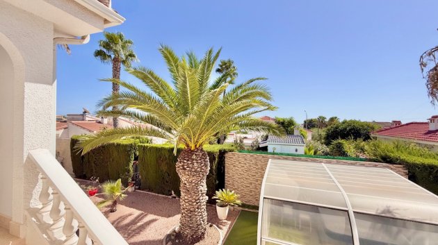 Resale - Villa -
Ciudad Quesada - Centro de la Ciudad Quesada