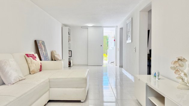 Resale - Villa -
Ciudad Quesada - Centro de la Ciudad Quesada