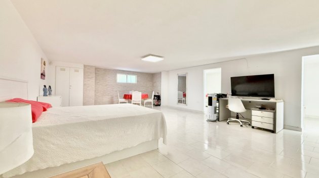 Resale - Villa -
Ciudad Quesada - Centro de la Ciudad Quesada