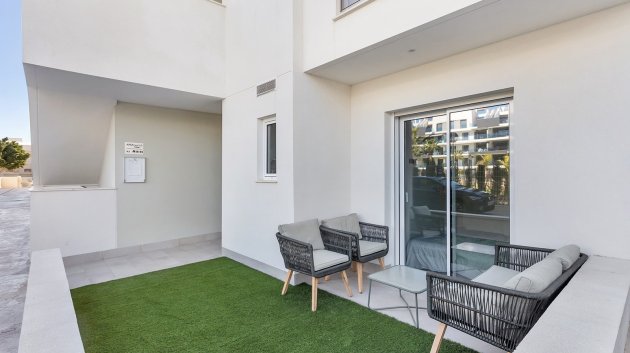 Resale - Apartments -
Guardamar del Segura - El Raso