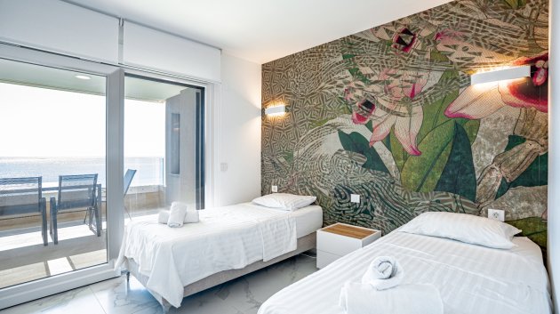 Resale - Apartments -
Orihuela Costa - Punta Prima