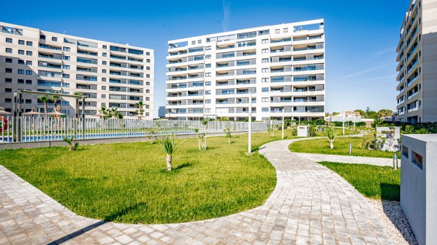 Resale - Apartments -
Orihuela Costa - Punta Prima