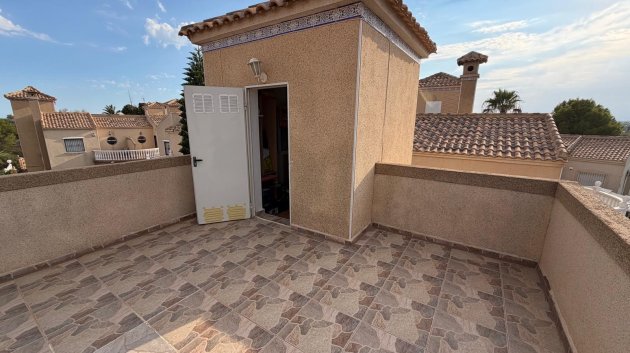 Resale - Villa -
Orihuela Costa - Villamartín