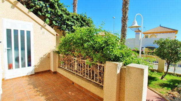 Resale - Apartments -
Villamartín - PAU 8