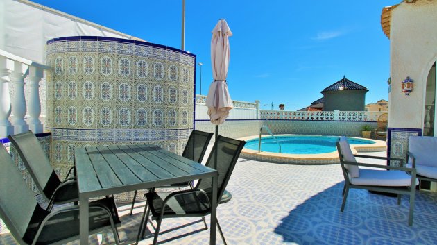 Reventa - Chalets -
Villamartín