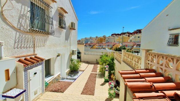 Reventa - Chalets -
Villamartín