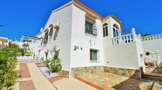 Reventa - Chalets -
Villamartín