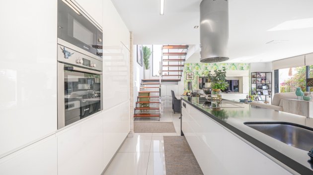 Resale - Villa -
Ciudad Quesada - Lo Pepin