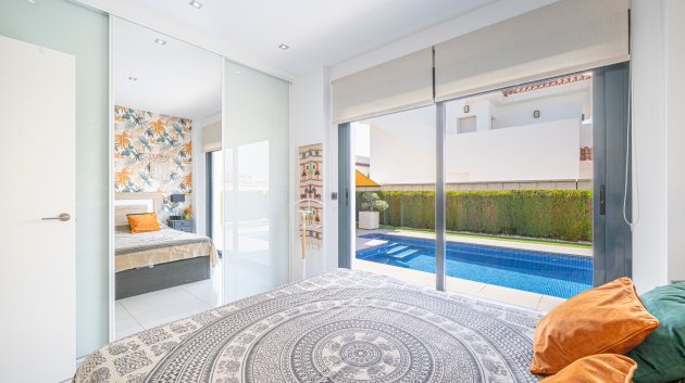 Resale - Villa -
Ciudad Quesada - Lo Pepin