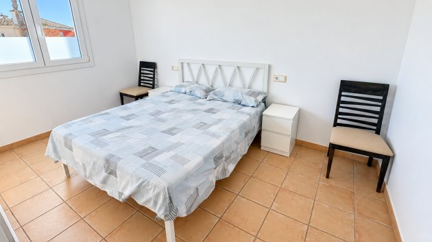 Resale - Apartments -
Altaona Golf and Country Village - Altaona Golf - Country Village