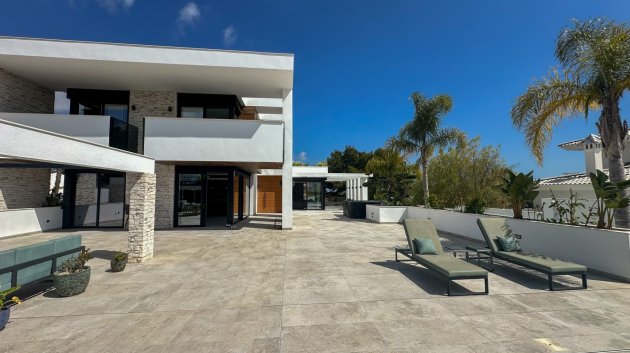 Reventa - Chalets -
Orihuela Costa - Villamartín