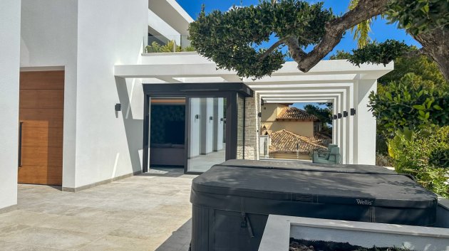 Reventa - Chalets -
Orihuela Costa - Villamartín