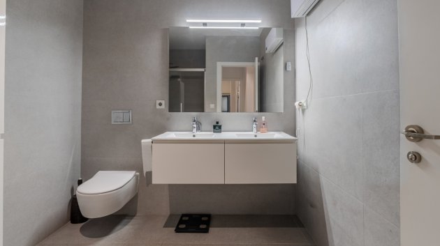 Reventa - Chalets -
Guardamar del Segura - Urbanizaciones