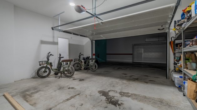 Reventa - Chalets -
Guardamar del Segura - Urbanizaciones
