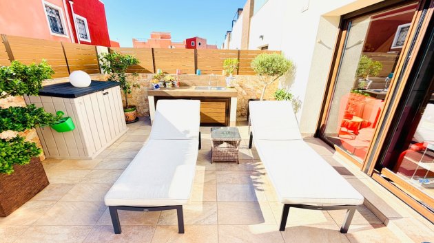 Reventa - Chalets -
Los Montesinos - La Herrada