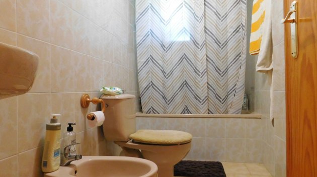 Reventa - Adosado -
Torrevieja - Lago Jardin