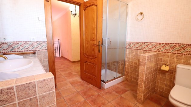 Reventa - Chalets -
Rojales - Los Palacios