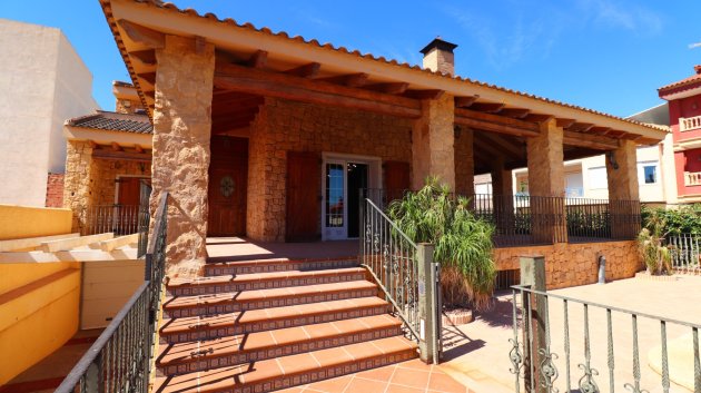 Reventa - Chalets -
Rojales - Los Palacios