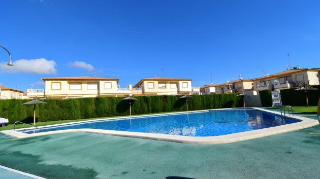Reventa - Apartamentos -
Orihuela Costa - Playa Flamenca