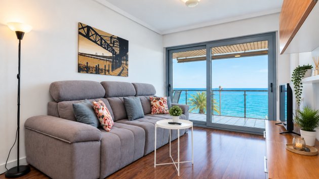 Reventa - Apartamentos -
Torrevieja - Playa del Cura