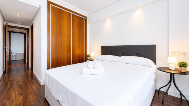 Reventa - Apartamentos -
Torrevieja - Playa del Cura