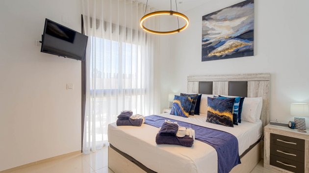 Reventa - Chalets -
Ciudad Quesada - Doña Pepa