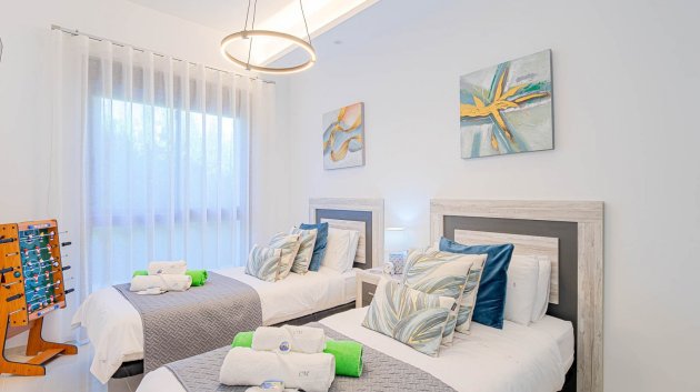 Reventa - Chalets -
Ciudad Quesada - Doña Pepa