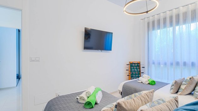 Reventa - Chalets -
Ciudad Quesada - Doña Pepa